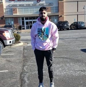 Meet your Posher, Marcos